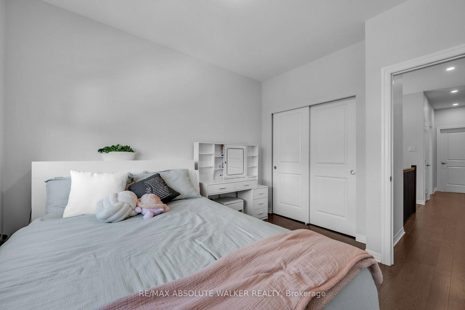 323 Lysander Place • Ottawa, ON photo 29
