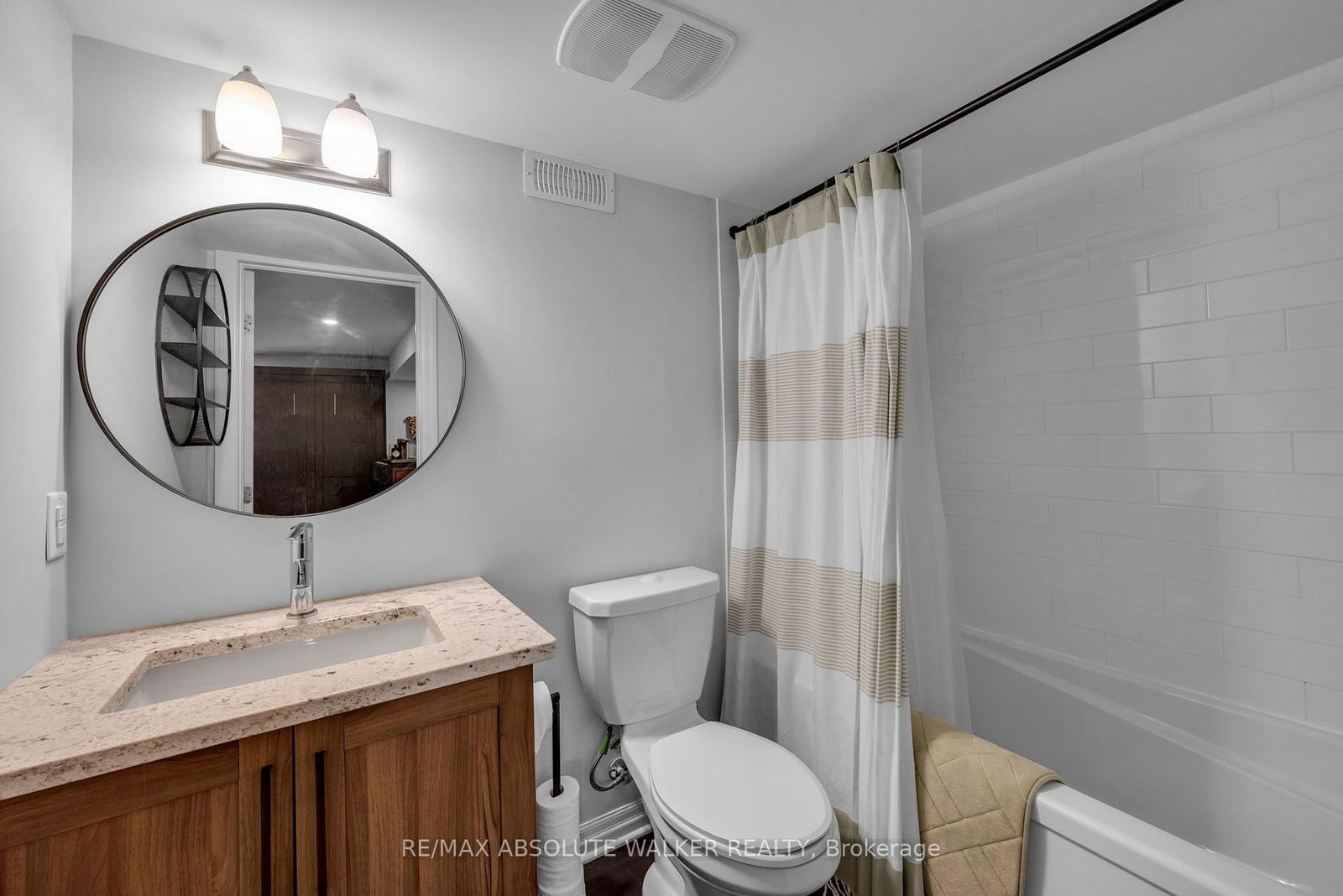 323 Lysander Place • Ottawa, ON photo 38