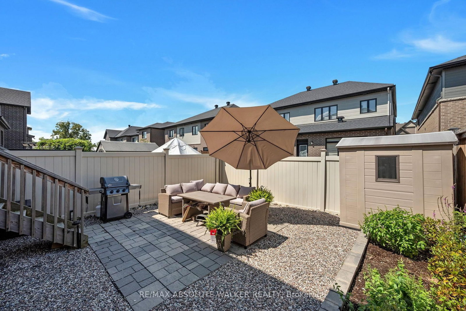 323 Lysander Place • Ottawa, ON photo 39