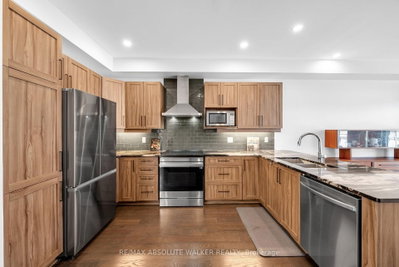 323 Lysander Place • Ottawa, ON photo 8