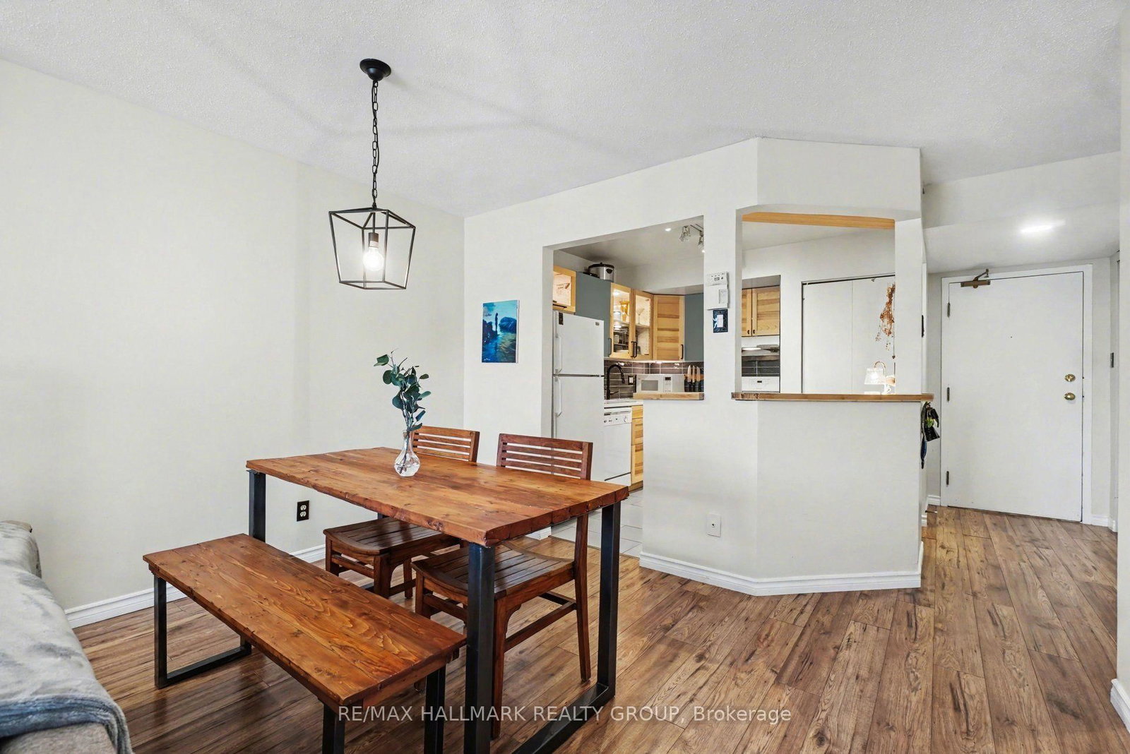 266 Lorry Greenberg Drive • #203 • Ottawa, ON photo 11