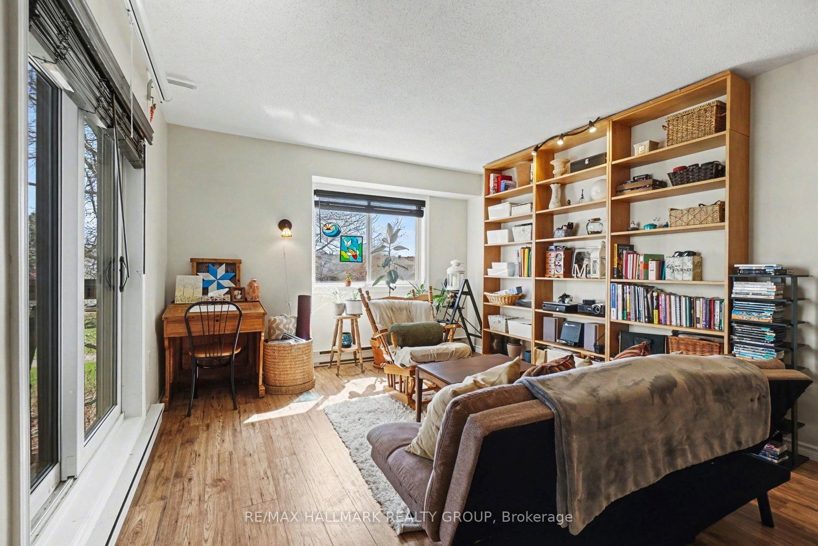 266 Lorry Greenberg Drive • #203 • Ottawa, ON photo 13