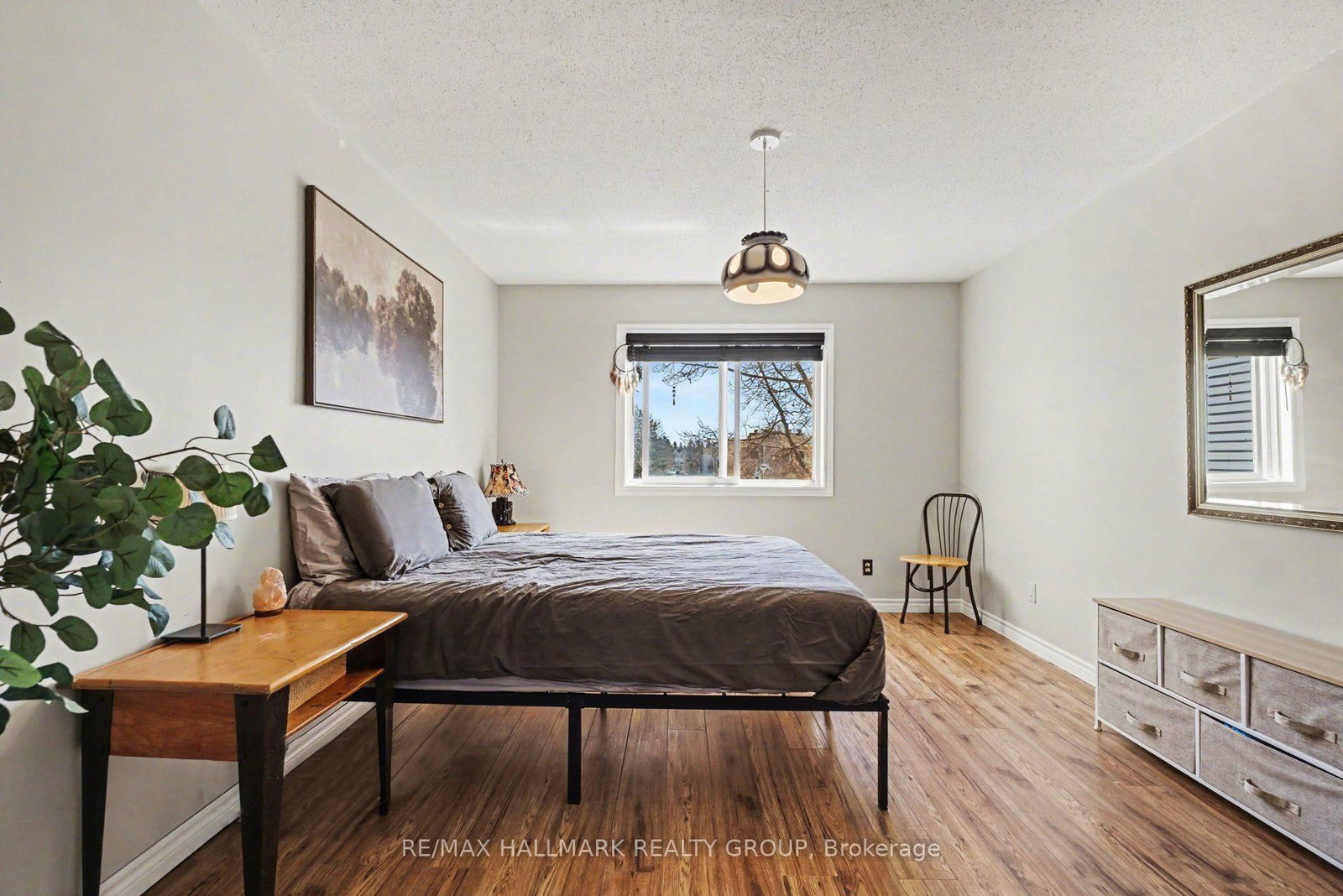 266 Lorry Greenberg Drive • #203 • Ottawa, ON photo 17