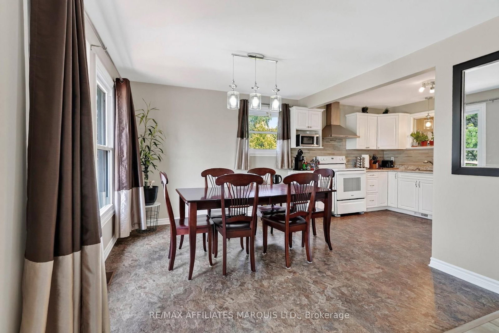 15964 Rush City Road • North Stormont, ON photo 8