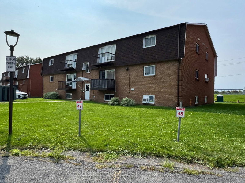 12 - 75 Race Street