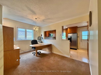 31 Rastila Crescent • Ottawa, ON photo 8