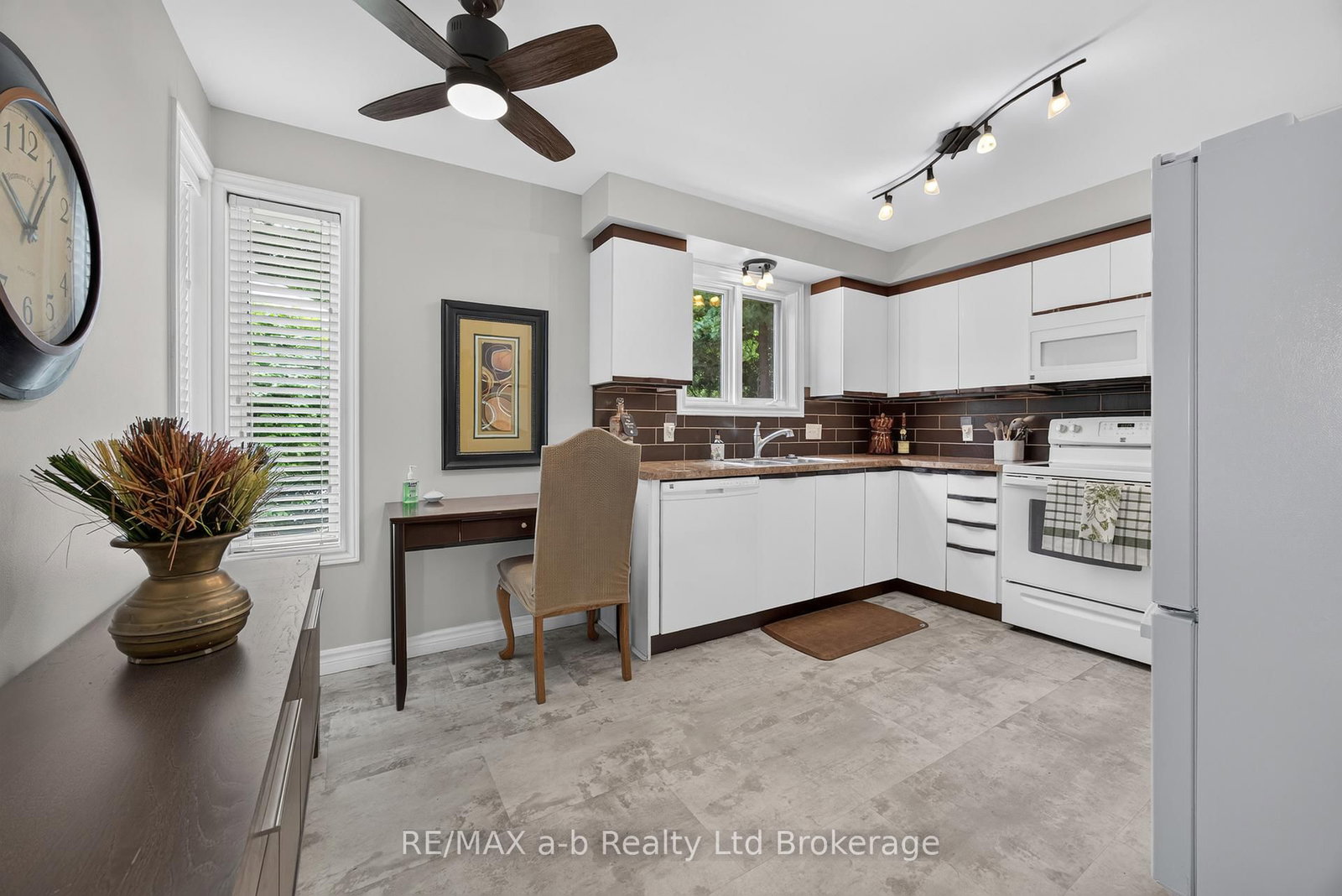 32 Wilkins Crescent • Tillsonburg, ON photo 23