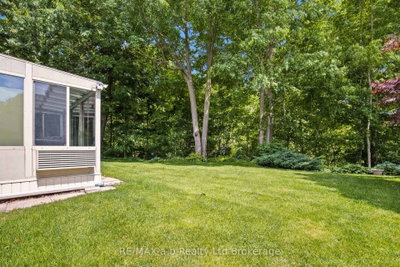 32 Wilkins Crescent • Tillsonburg, ON photo 8