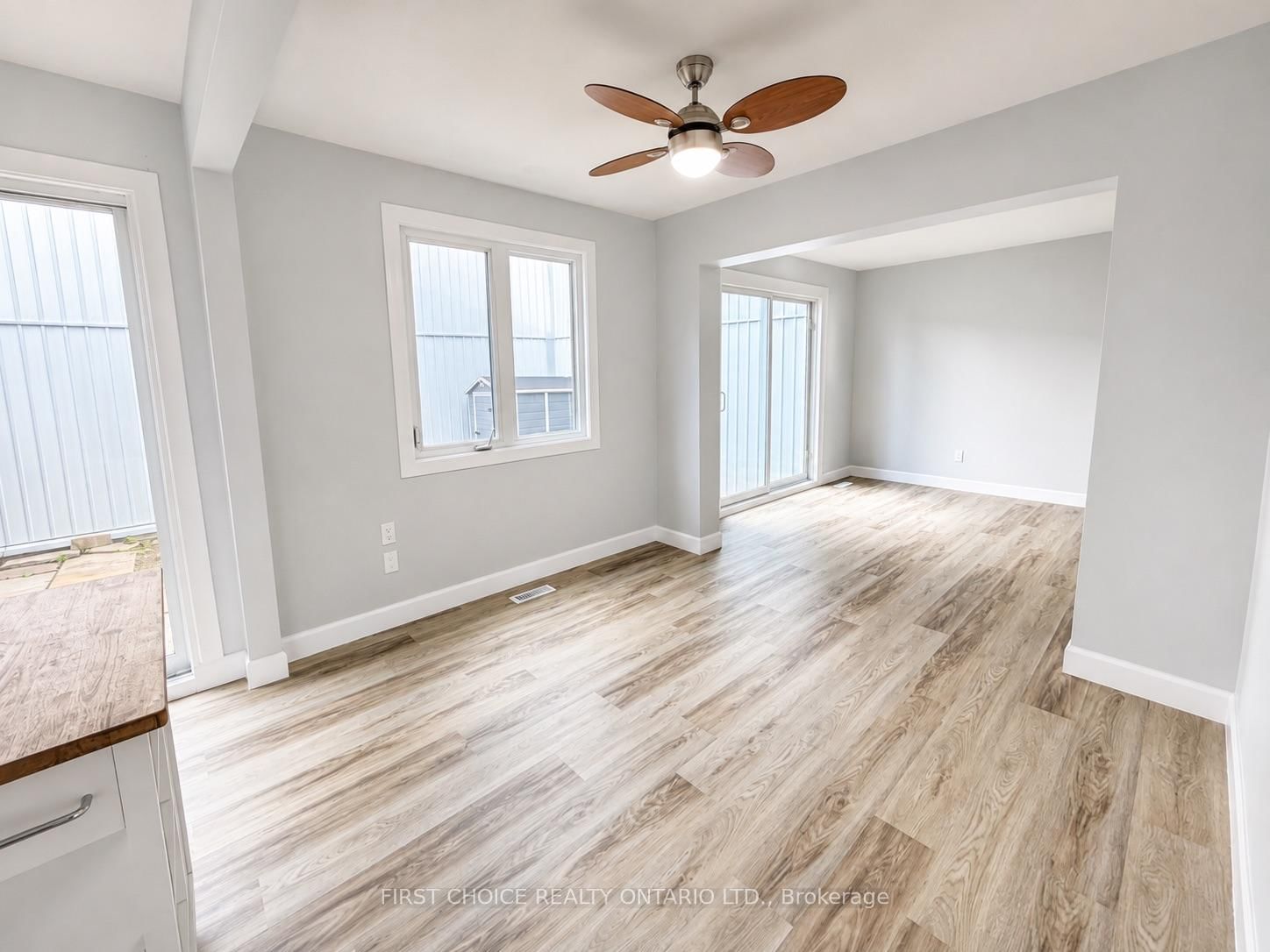 837 Eastvale Drive • #6 • Ottawa, ON photo 6