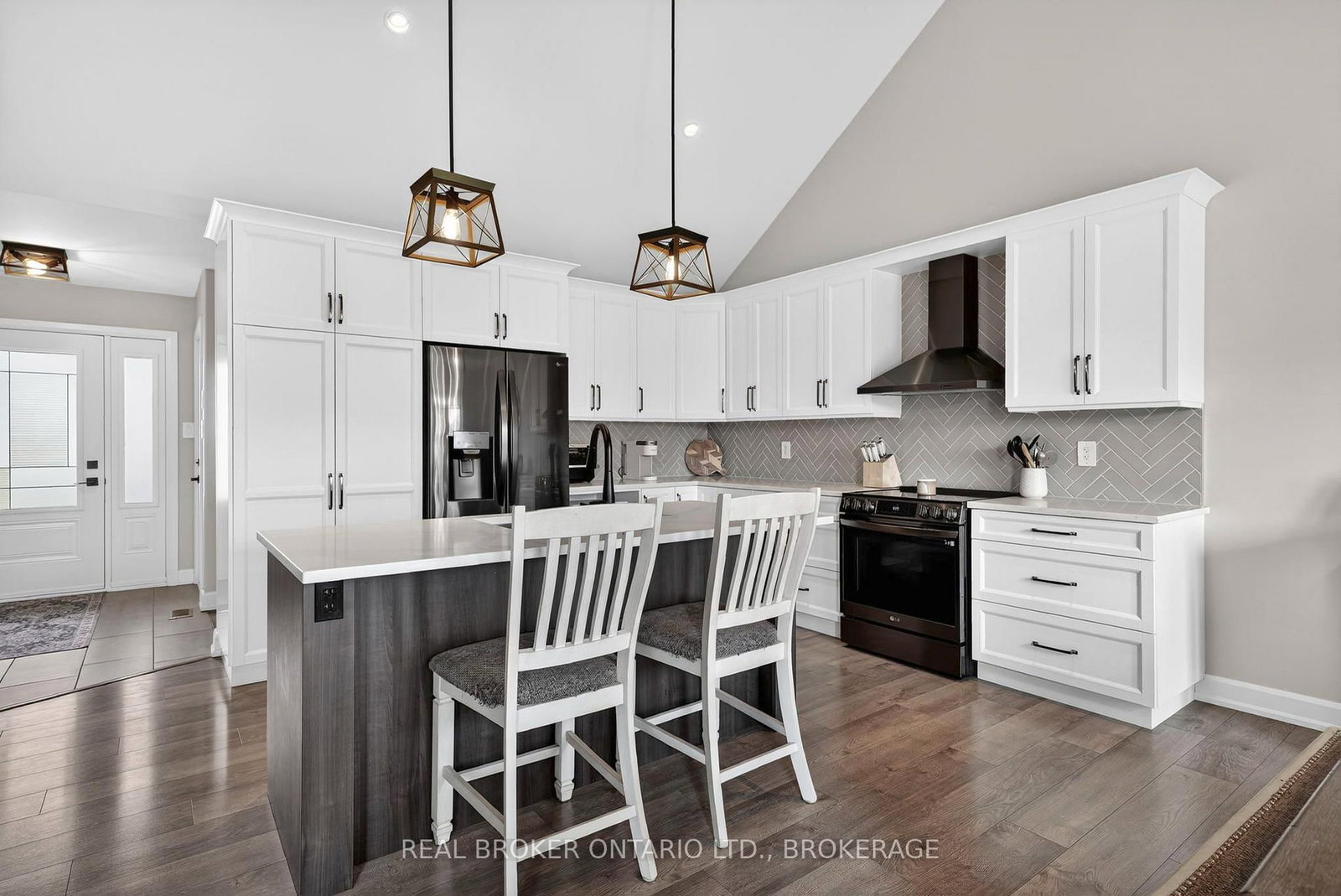31 Hilda Street • South Stormont, ON photo 12