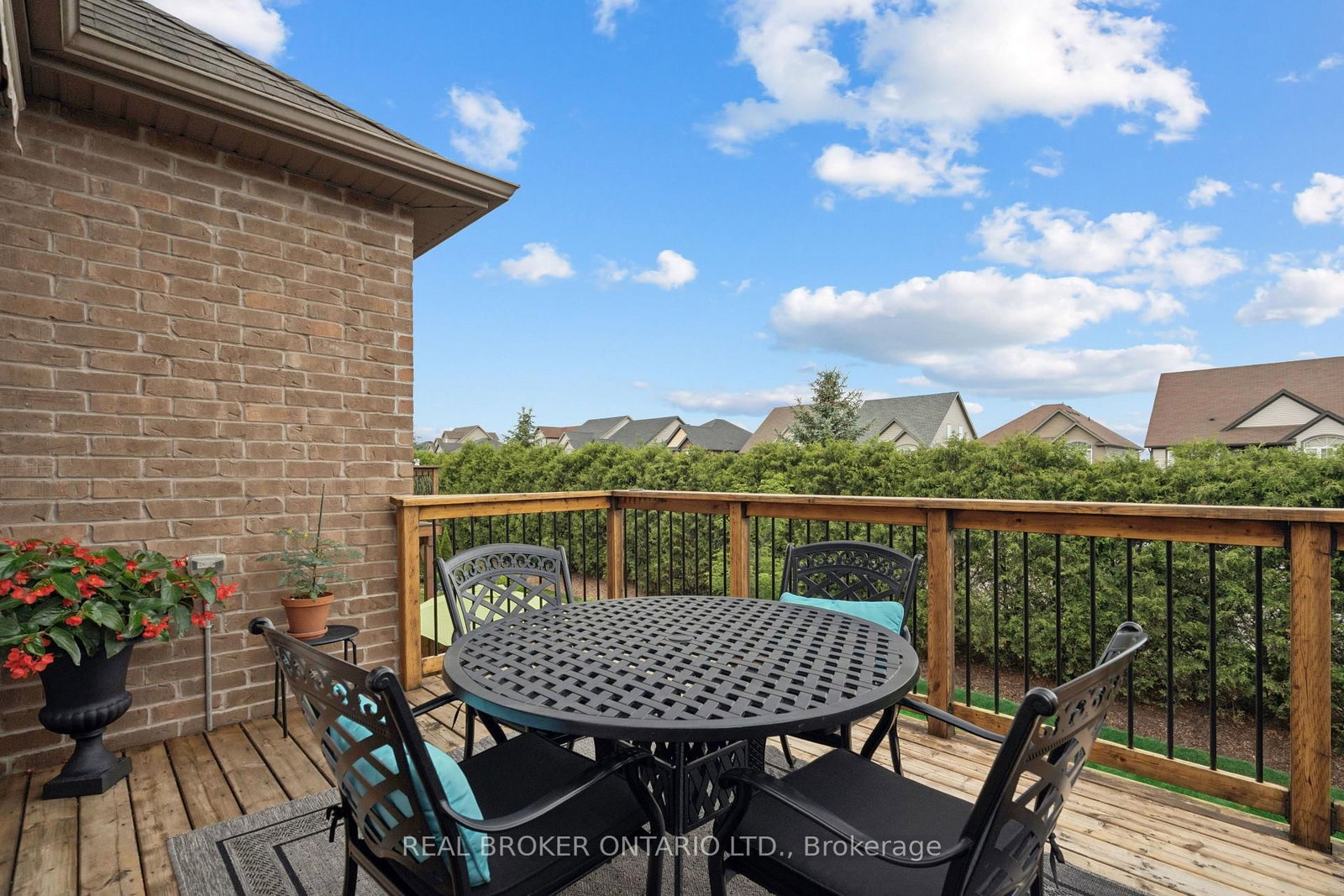 14 Chestnut Drive • Guelph/Eramosa, ON photo 23