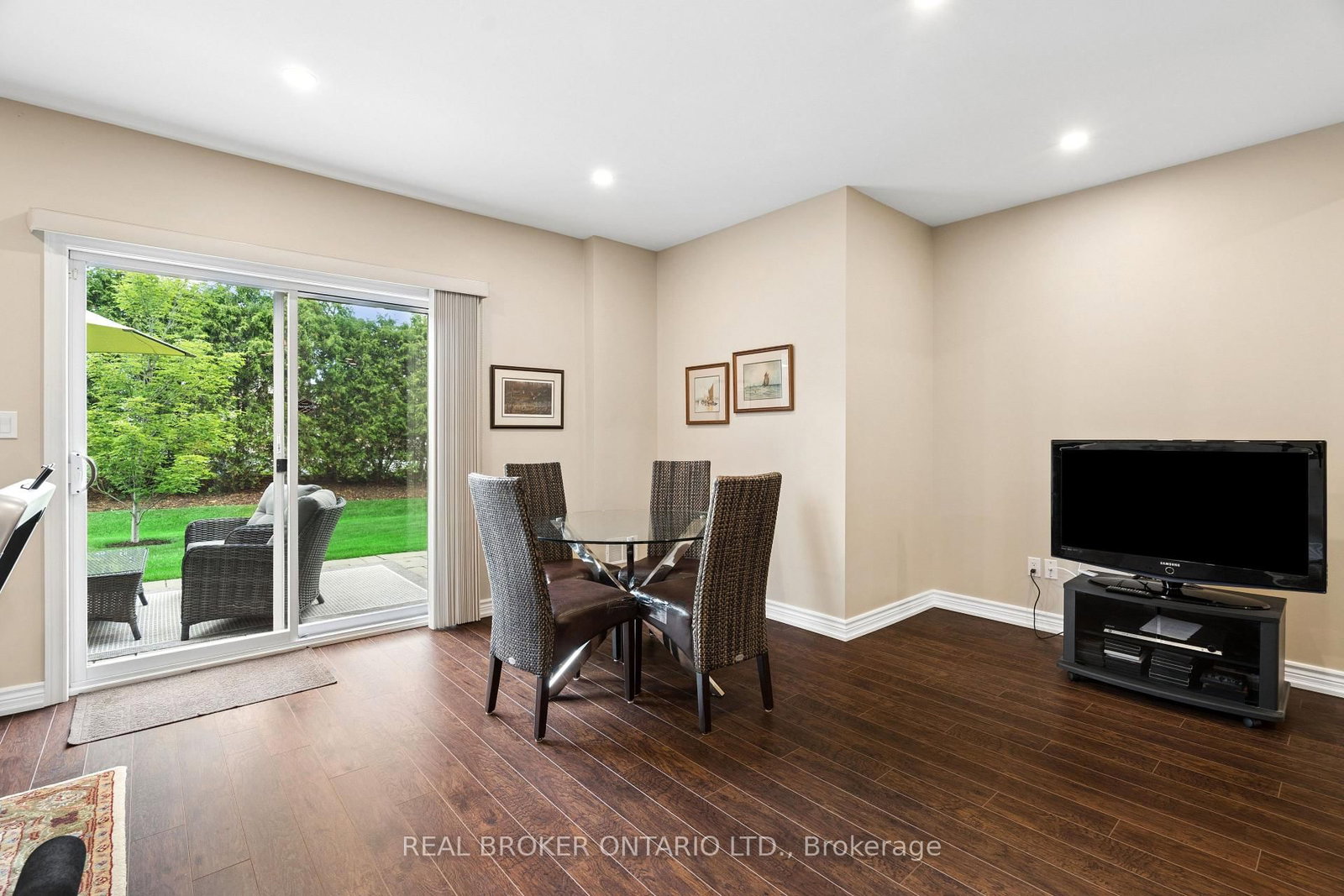 14 Chestnut Drive • Guelph/Eramosa, ON photo 37