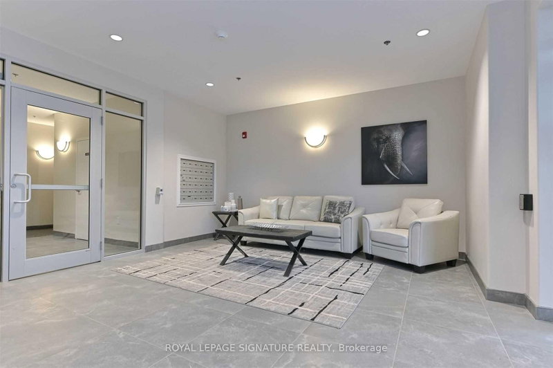 208 - 529 South Pelham Road