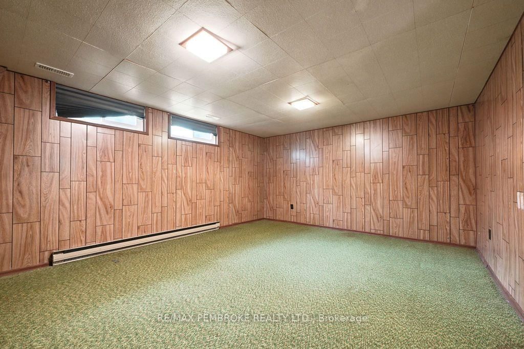 20 Meadowbrook Drive • Pembroke, ON photo 29