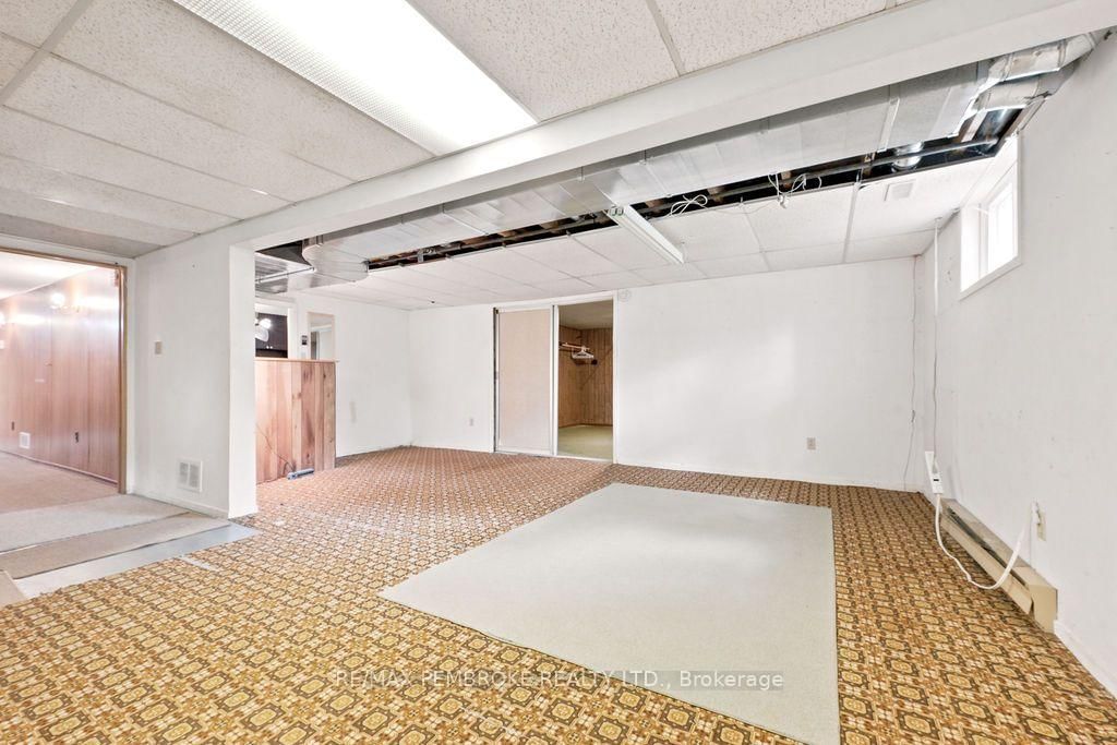 20 Meadowbrook Drive • Pembroke, ON photo 31