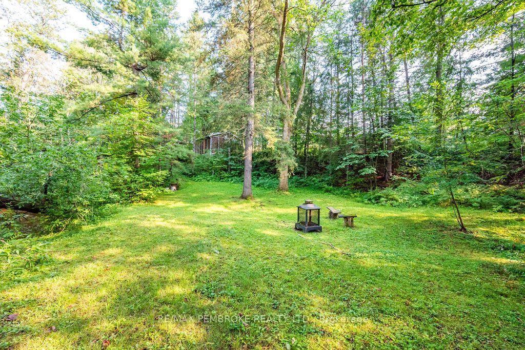 20 Meadowbrook Drive • Pembroke, ON photo 41