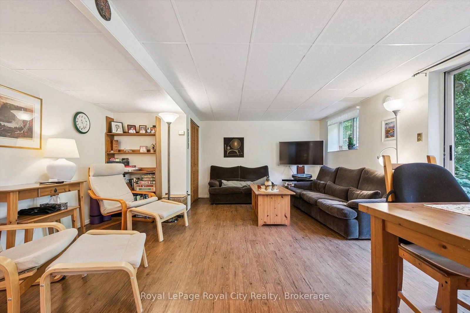 34 Pondview Crescent • Guelph, ON photo 21