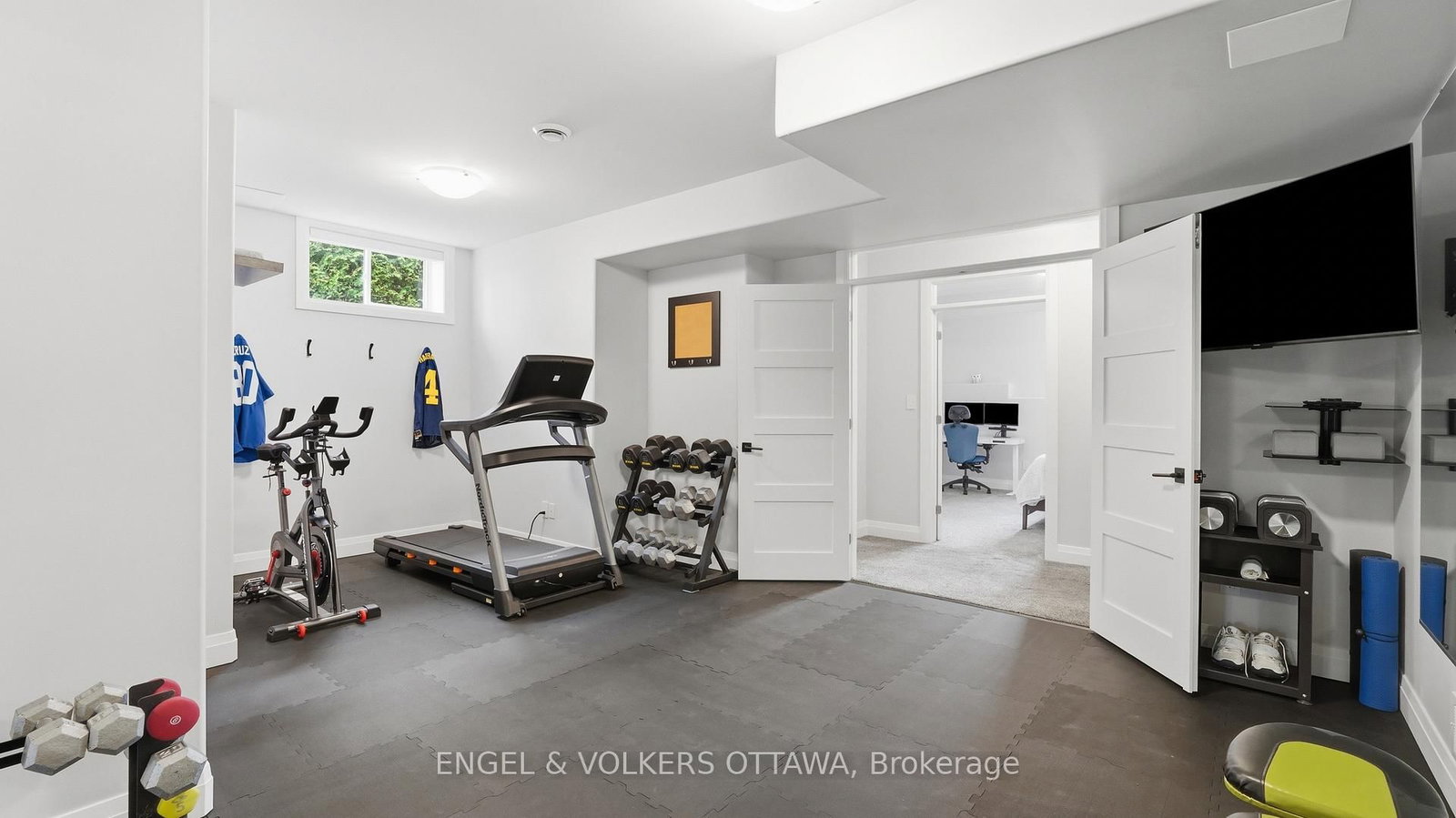 1914 Cedarlakes Way • Ottawa, ON photo 32