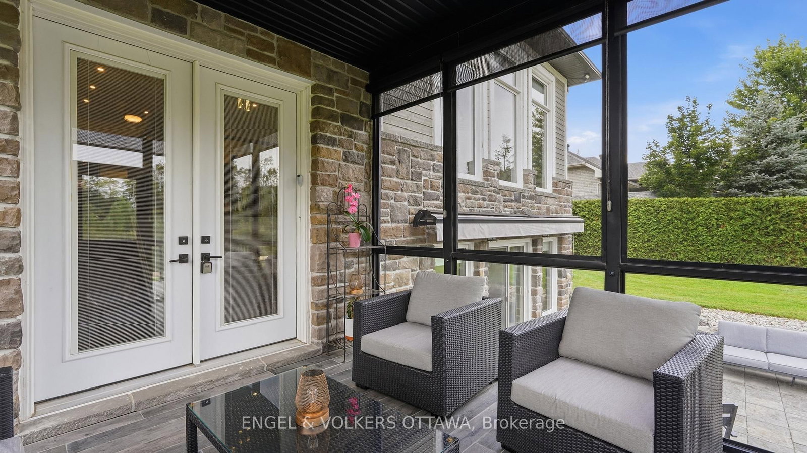 1914 Cedarlakes Way • Ottawa, ON photo 36