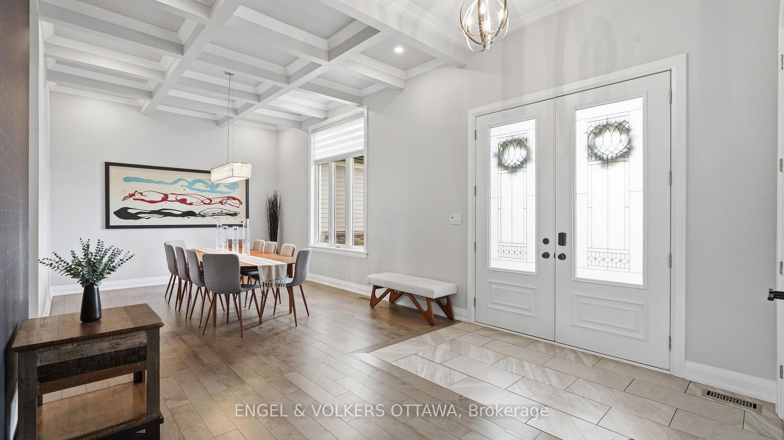 1914 Cedarlakes Way • Ottawa, ON photo 4