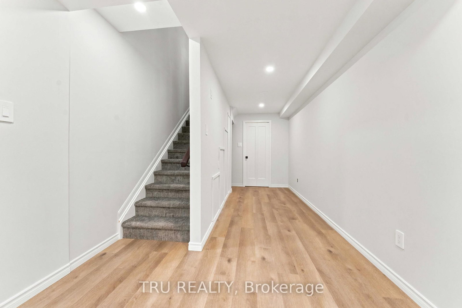 603 Winterset Road • Ottawa, ON photo 38