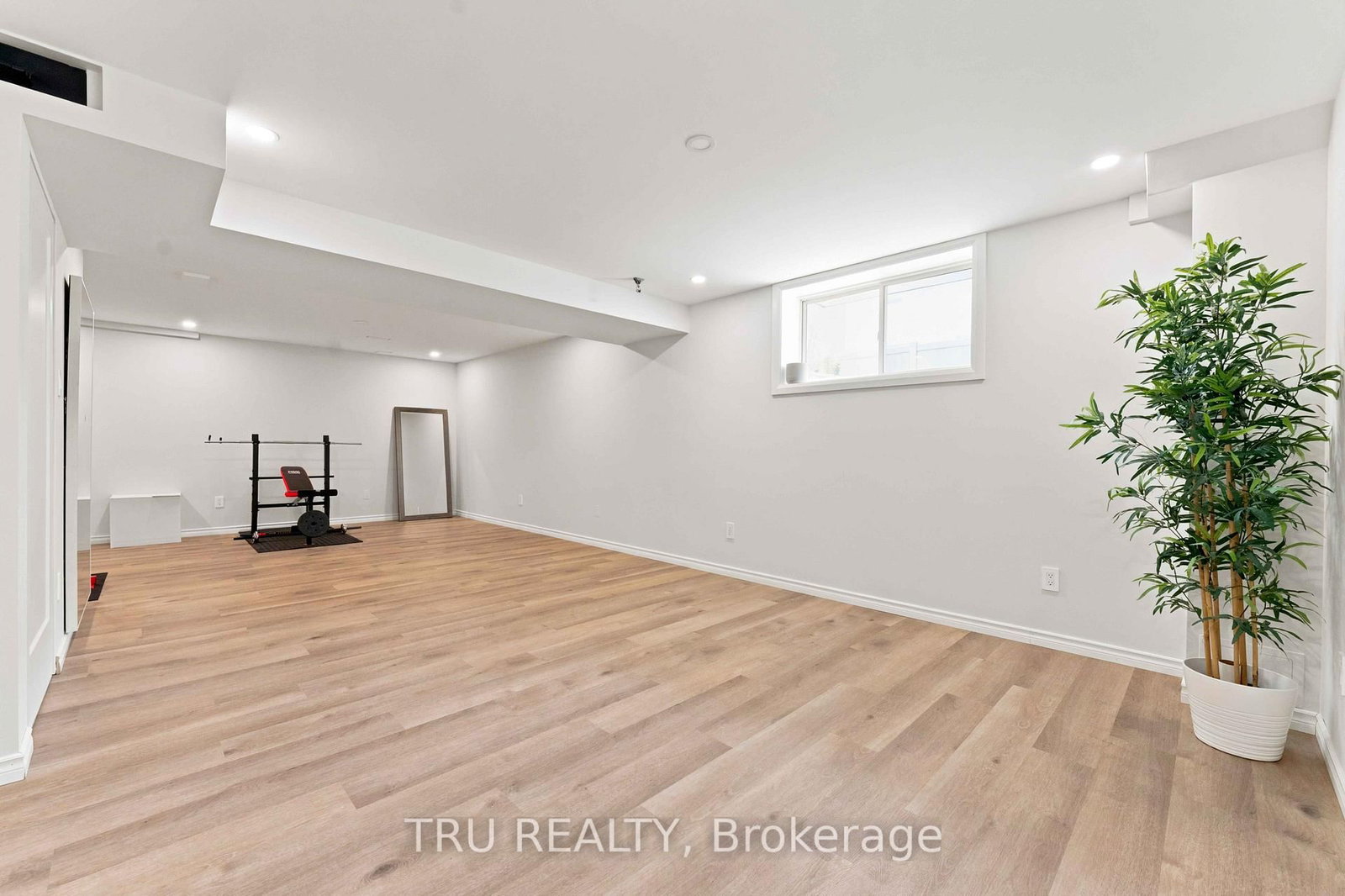 603 Winterset Road • Ottawa, ON photo 40