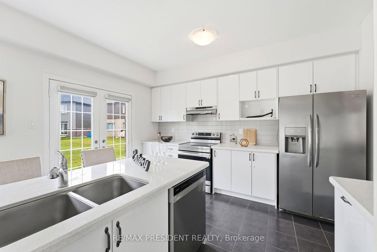 10 Poole Street • Brantford, ON photo 11