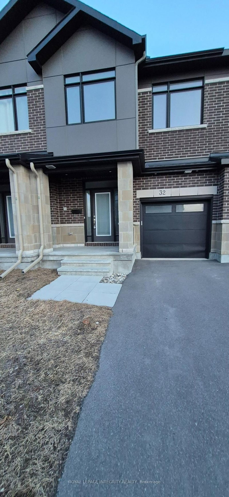 32 overberg Way
