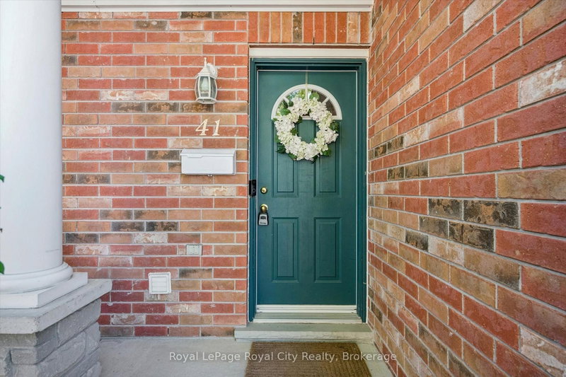 41 - 151 CLAIRFIELDS Drive E