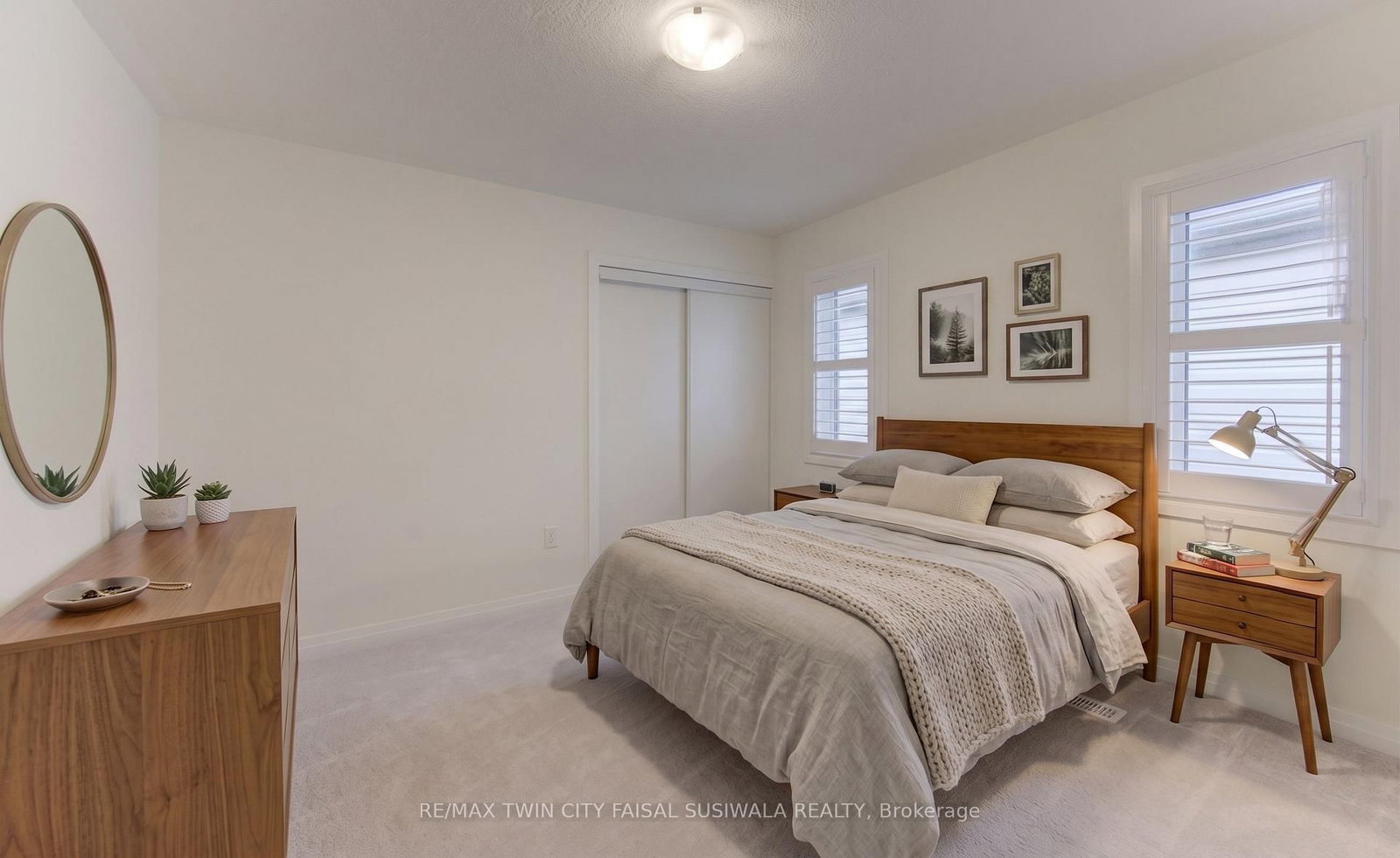10 Mildred Gillies Street • North Dumfries, ON photo 19