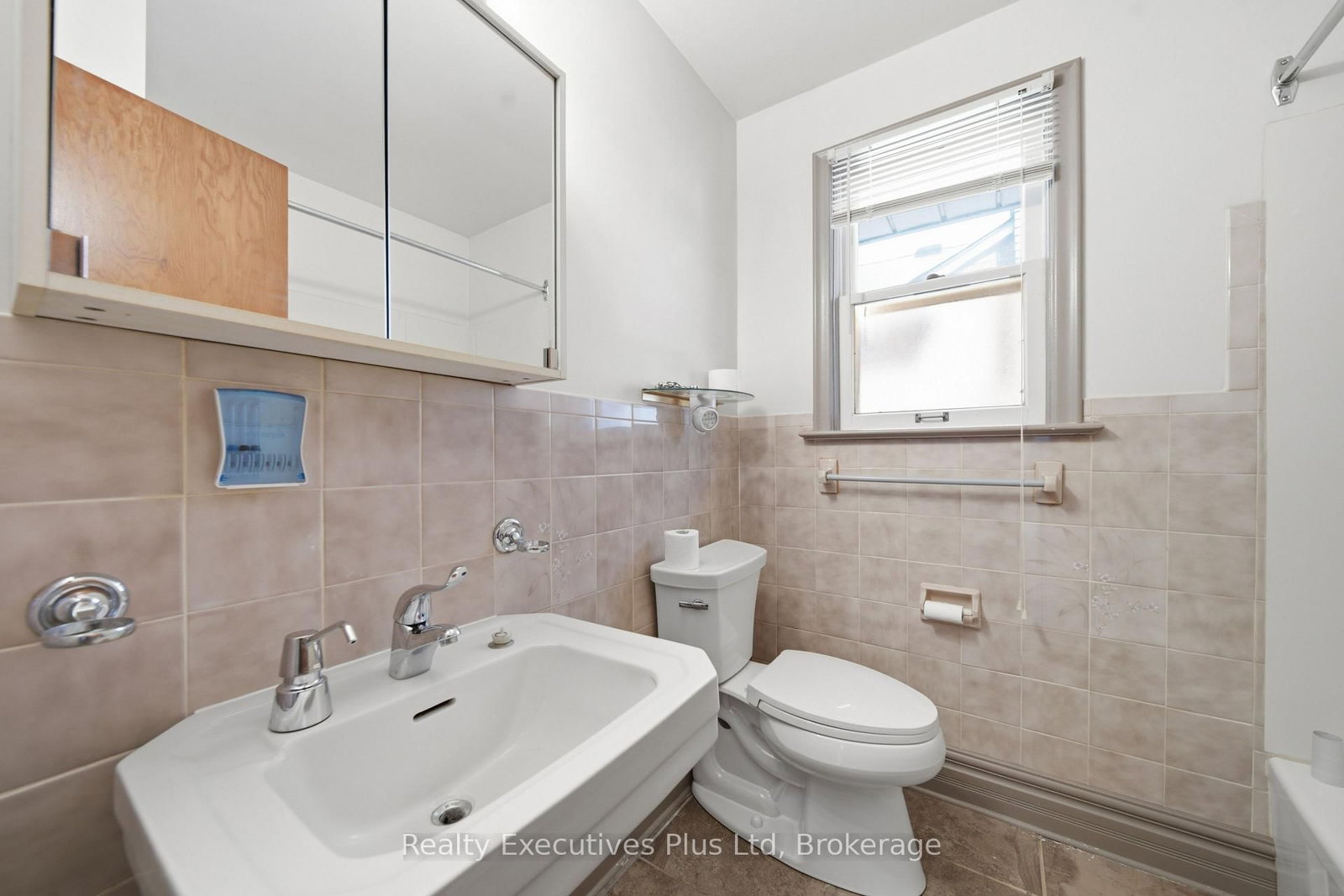 361 Metcalfe Street • Guelph, ON photo 13