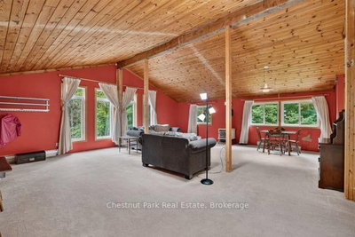 1039 South Waseosa Lake Road • Huntsville, ON photo 5