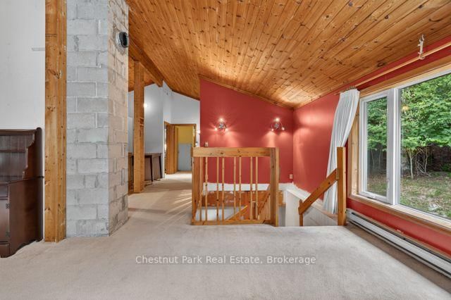 1039 South Waseosa Lake Road • Huntsville, ON photo 9