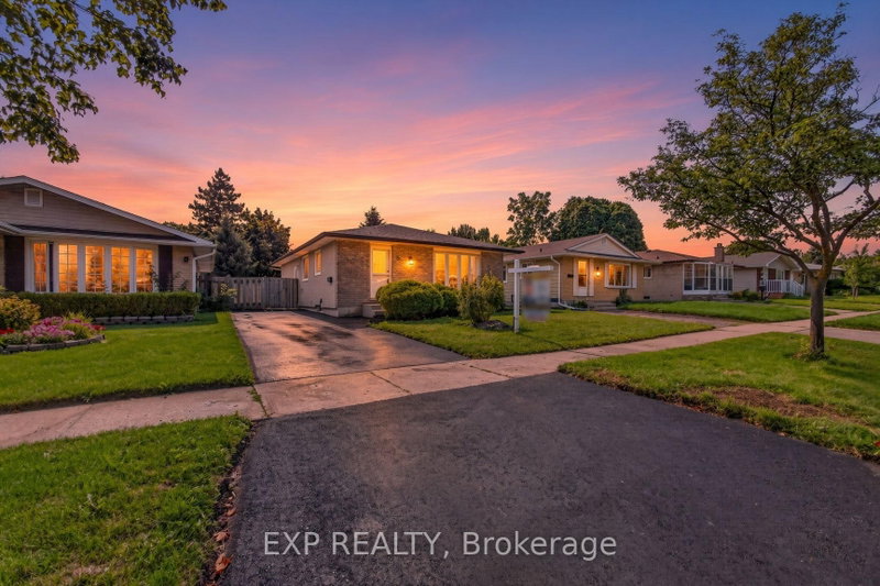 51 Appalachian Crescent