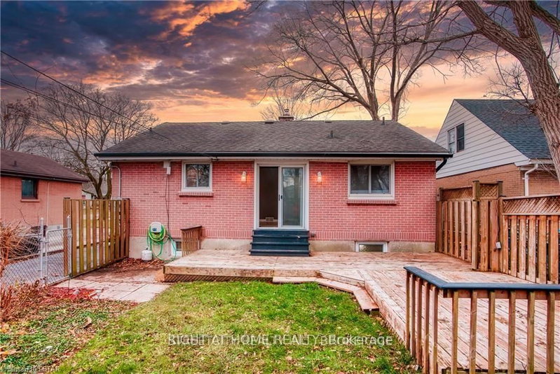 14 GRAHAM Crescent