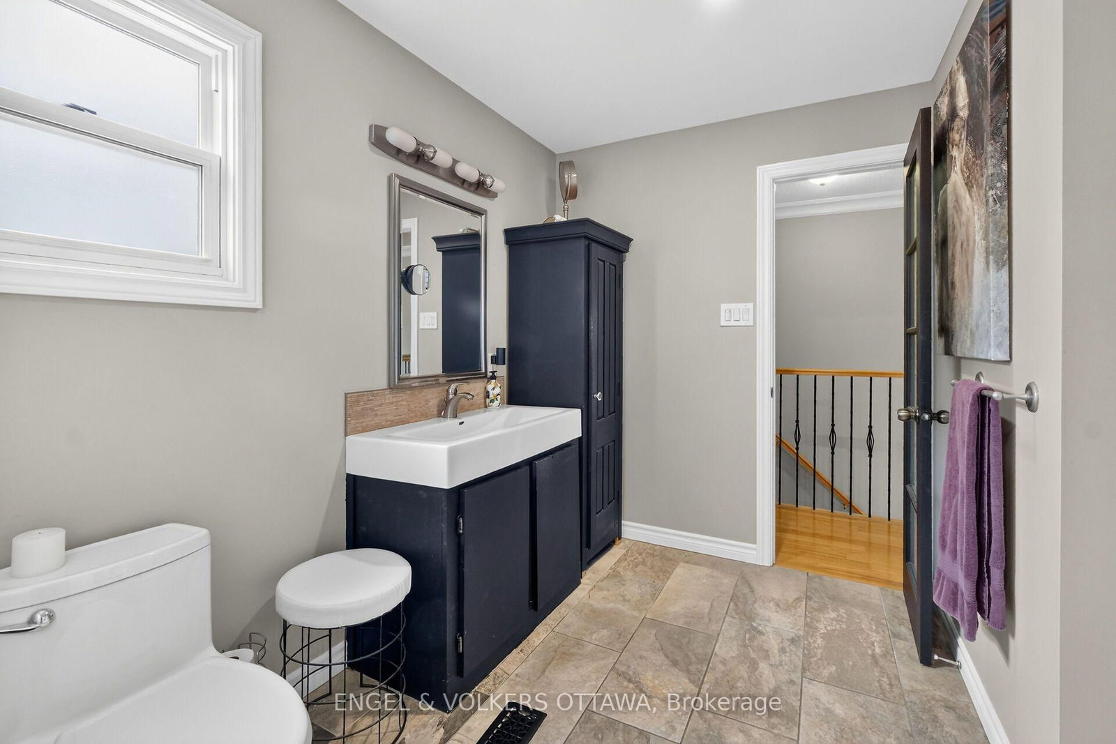 1069 St Germain Crescent • Ottawa, ON photo 27