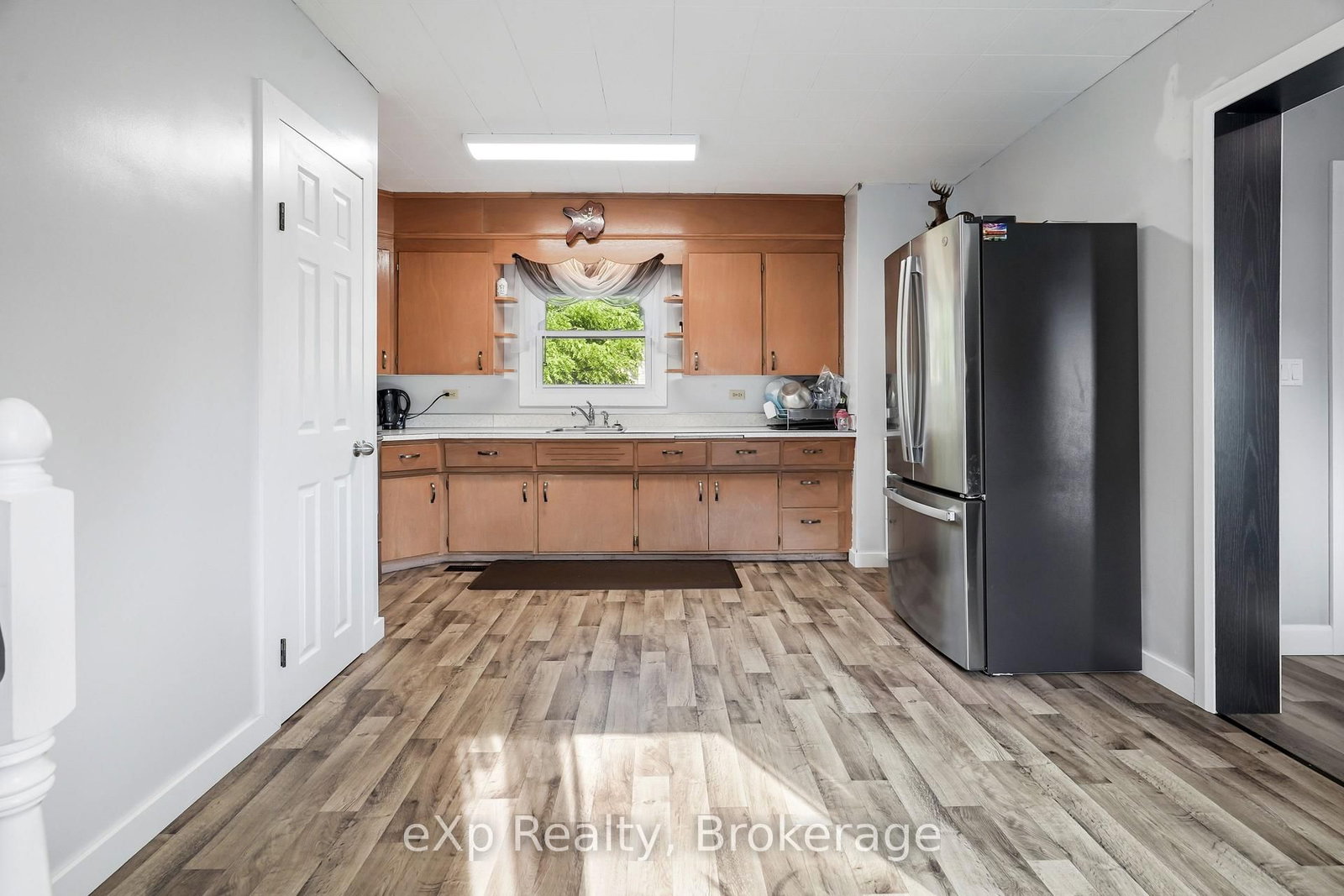 1060 Sanderson Street • Howick, ON photo 10