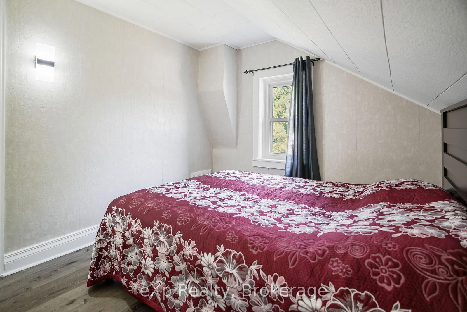 1060 Sanderson Street • Howick, ON photo 26