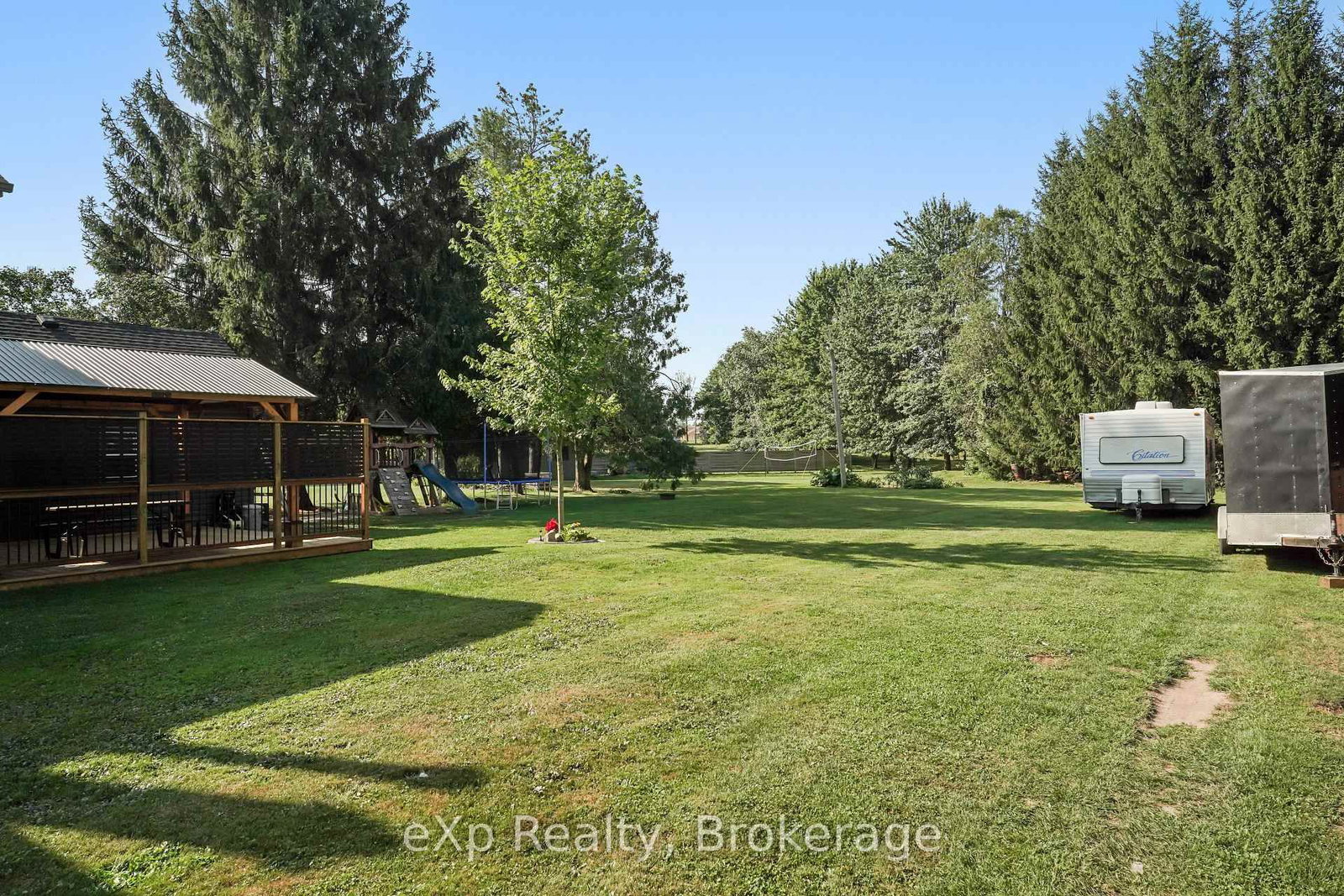 1060 Sanderson Street • Howick, ON photo 38