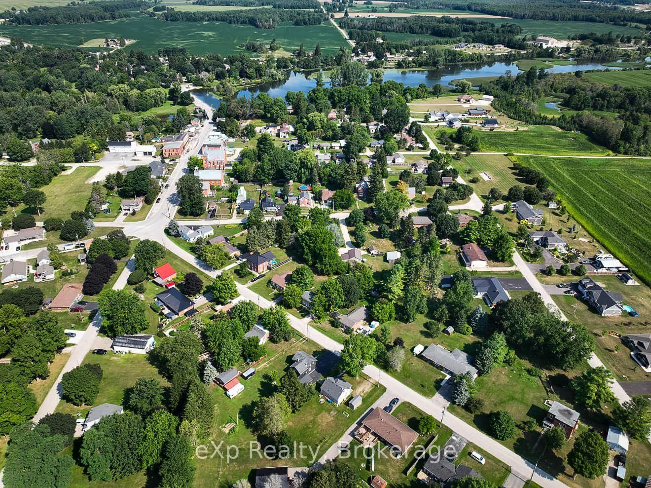 1060 Sanderson Street • Howick, ON photo 48