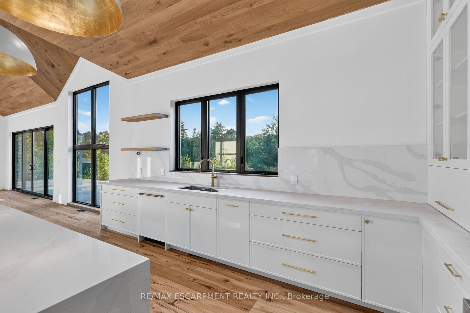 1641 Brackenrig Road • Muskoka Lakes, ON photo 13