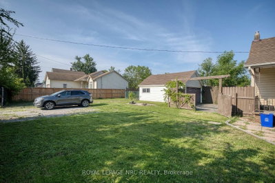 242 Henrietta Street • Fort Erie, ON photo 6