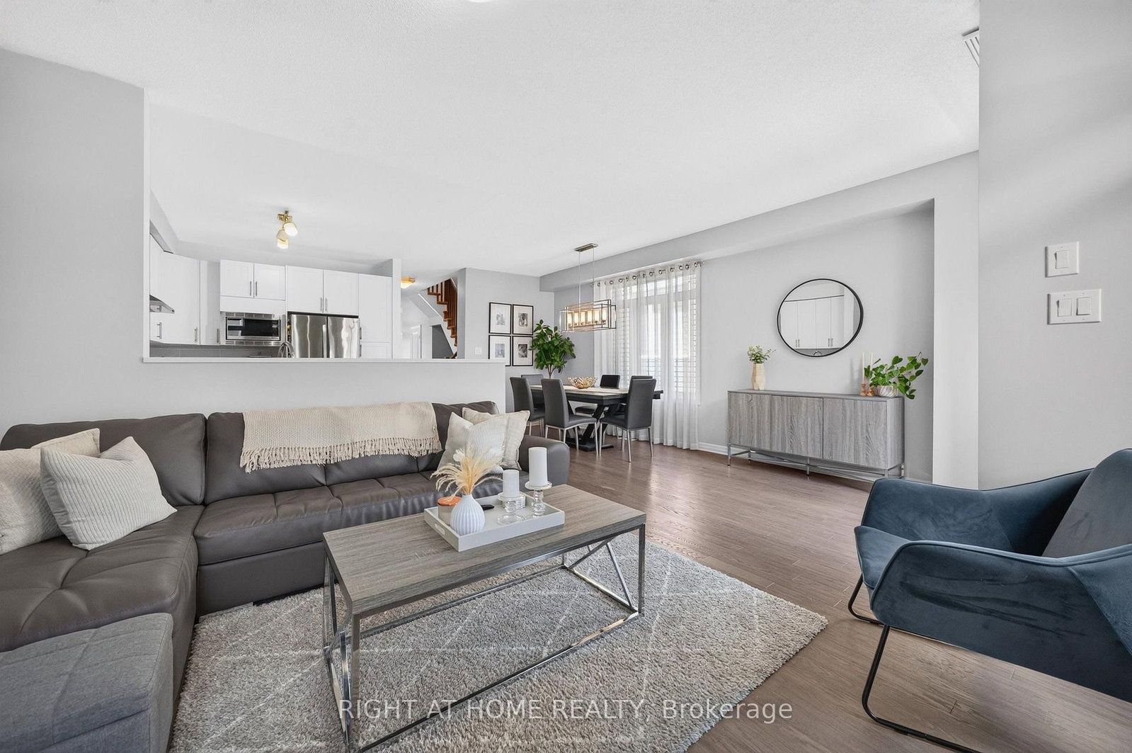 624 Spring Valley Drive • Ottawa, ON photo 14