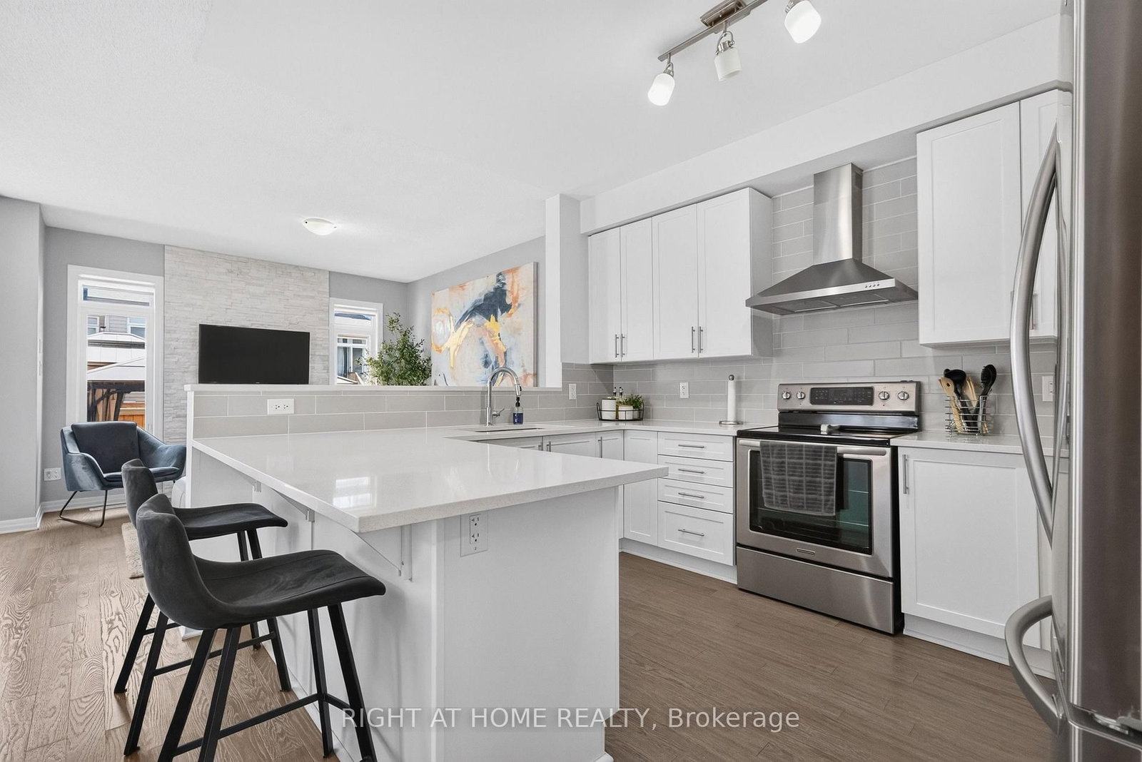 624 Spring Valley Drive • Ottawa, ON photo 20