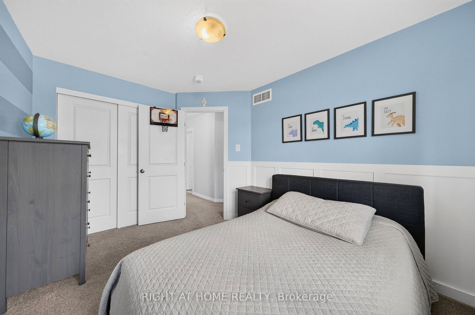 624 Spring Valley Drive • Ottawa, ON photo 38