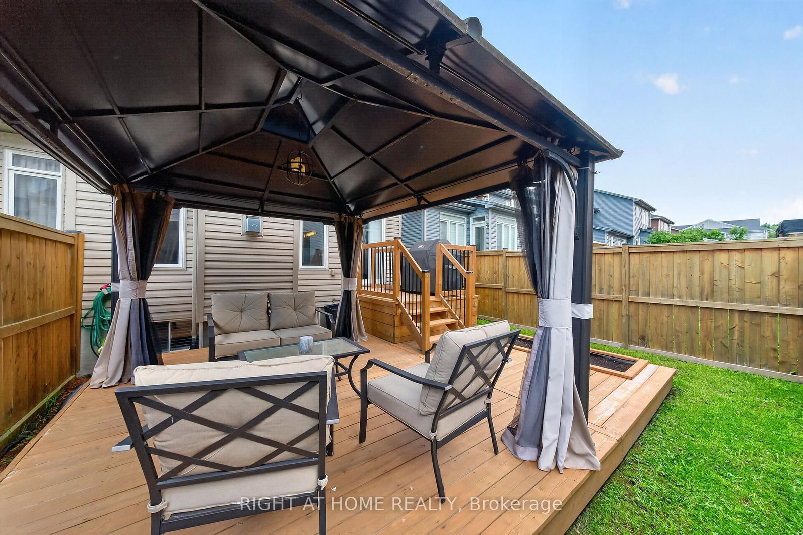 624 Spring Valley Drive • Ottawa, ON photo 47