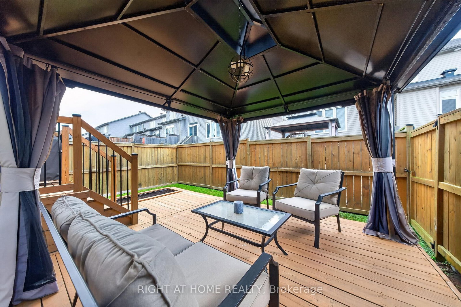 624 Spring Valley Drive • Ottawa, ON photo 48