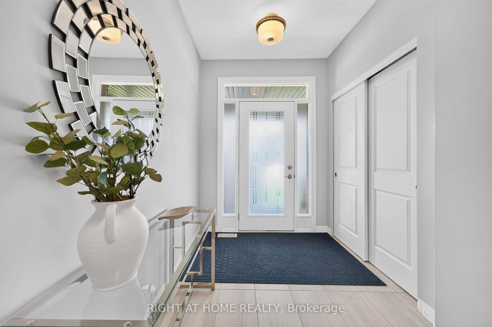 624 Spring Valley Drive • Ottawa, ON photo 5