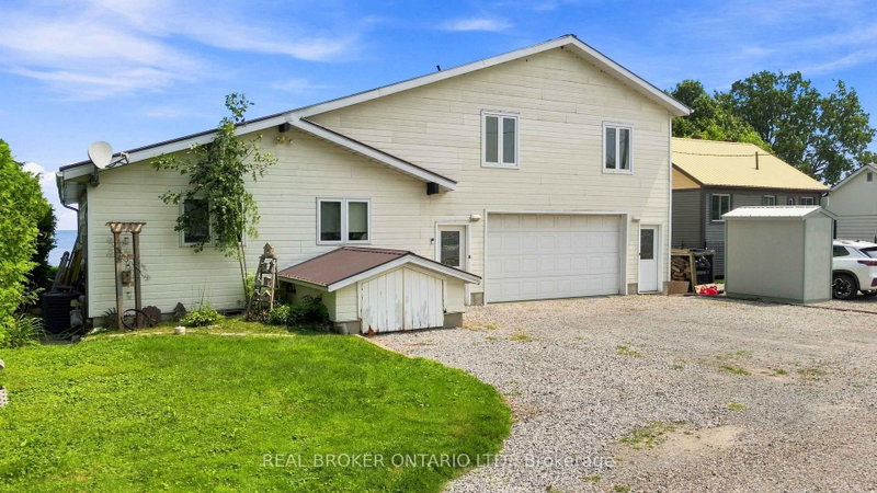 12 Hamdun Lane