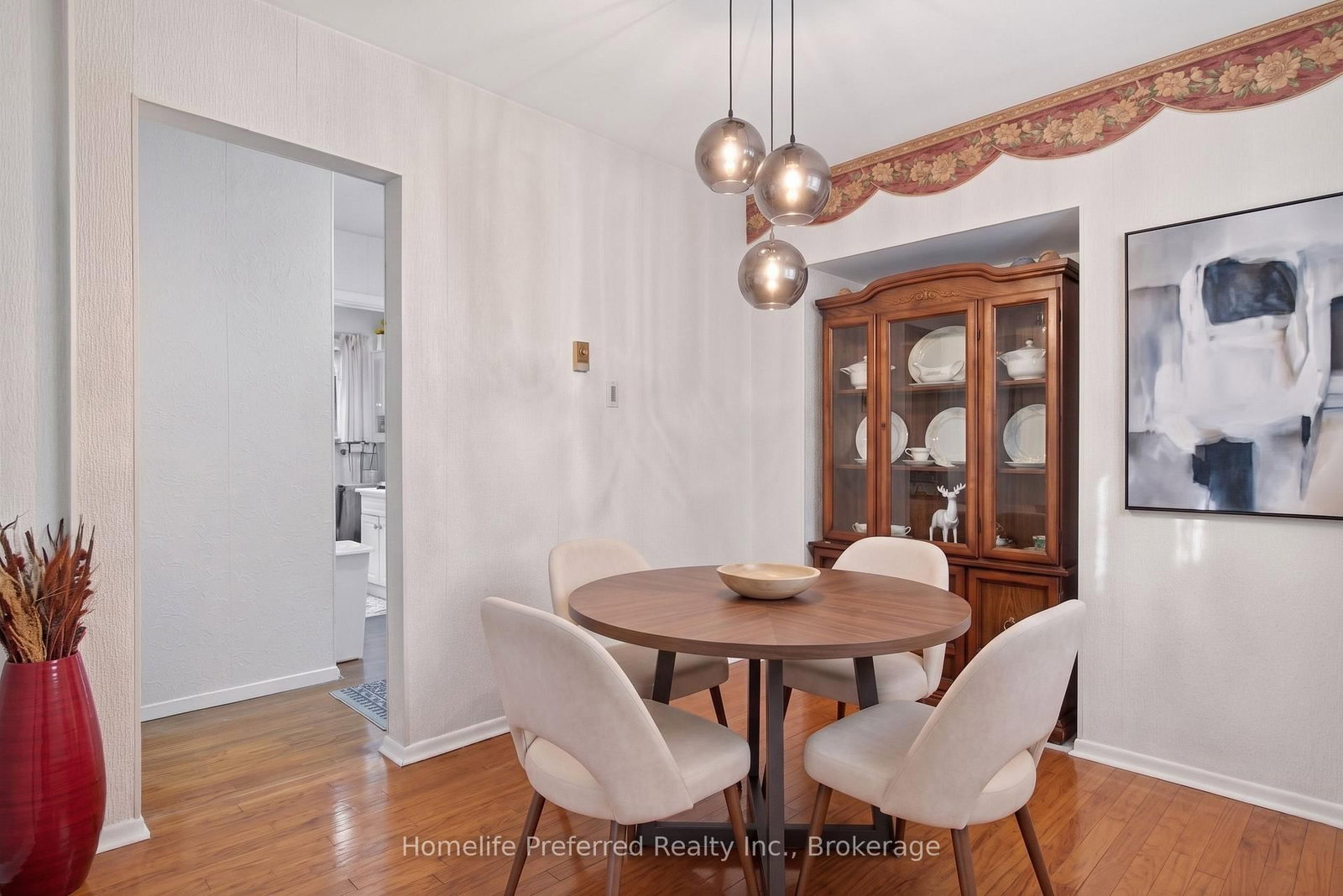 893 Cumberland Avenue • Peterborough, ON photo 9